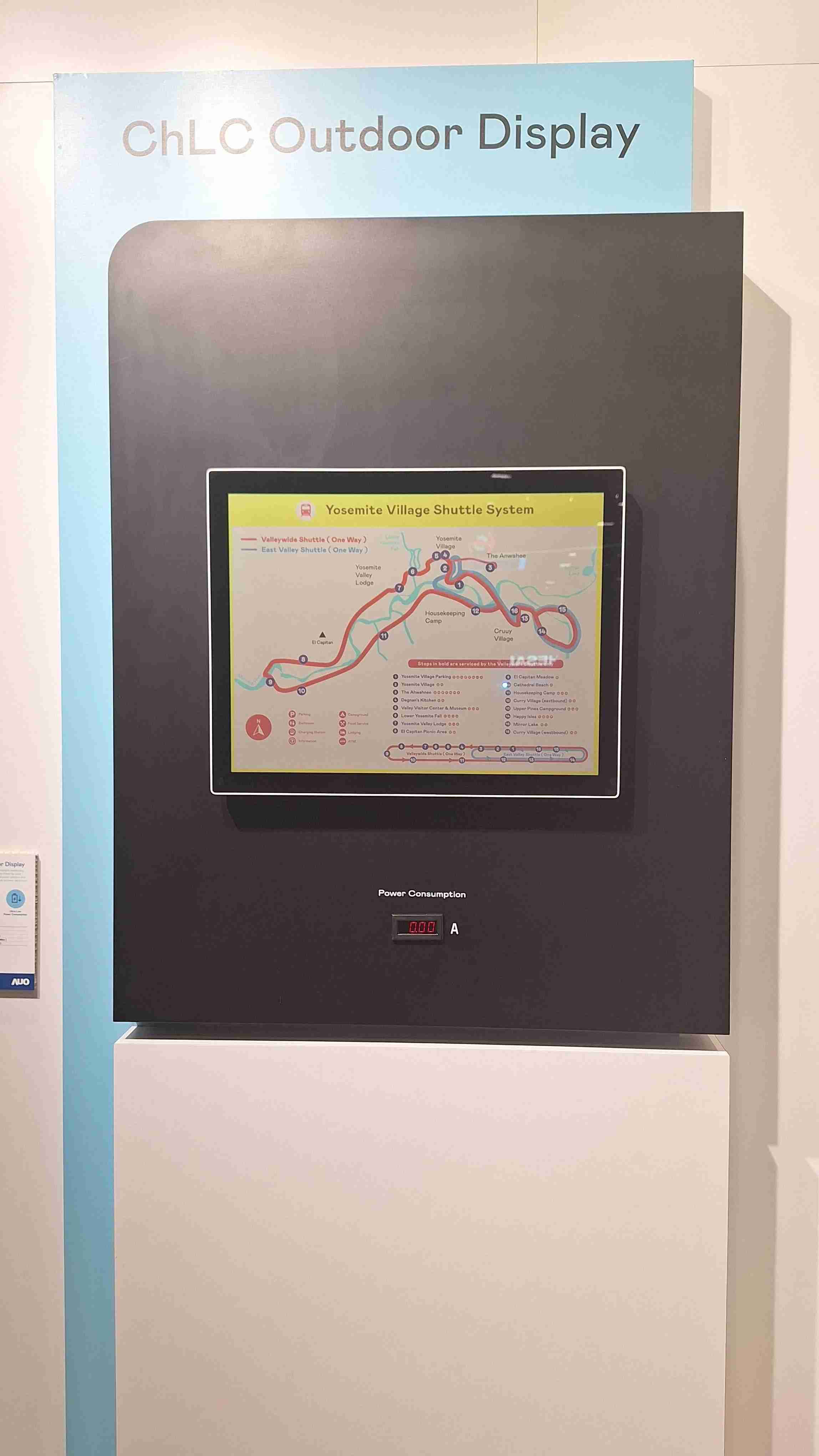 MG电玩的「胆固醇液晶超低耗能户外全彩显示器」不只环保省电，，，，且符合户外严苛使用环境，，，，拥有在摄氏-30度至85度下的宽温使用优势，，，并且强光愈强愈能呈现绝佳的色彩饱和度及显示效果，，易于安装的特性将成为户外电子看板的新首选。。。。